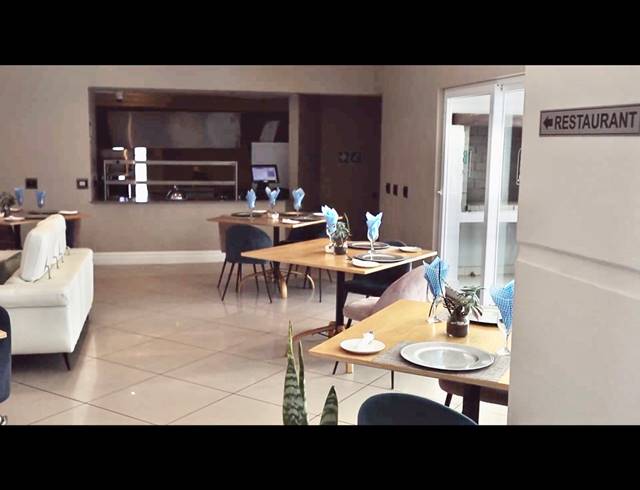 1,000M² HOTEL FOR SALE IN LONG ACRES COUNTRY ESTATE